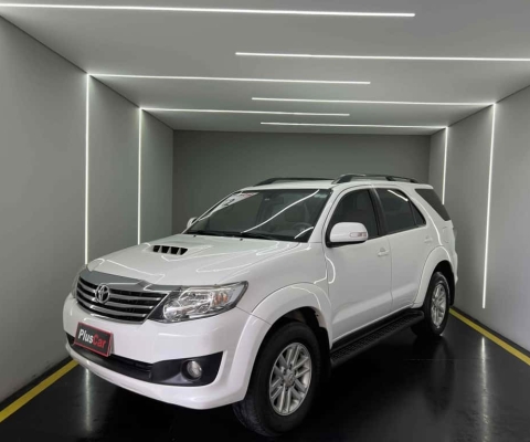 Toyota Hilux sw4 2012 3.0 sr 4x4 16v turbo intercooler diesel 4p automático