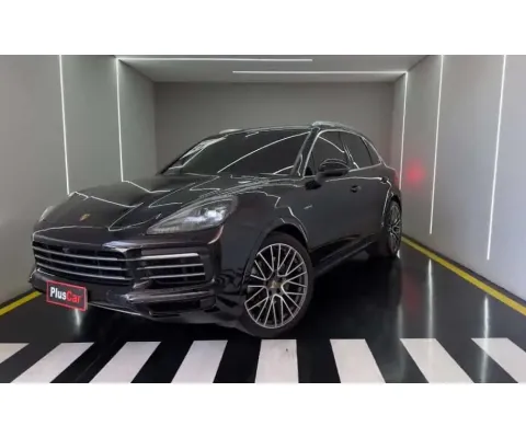 Porsche Cayenne 2021 3.0 v6 e-hybrid awd tiptronic s