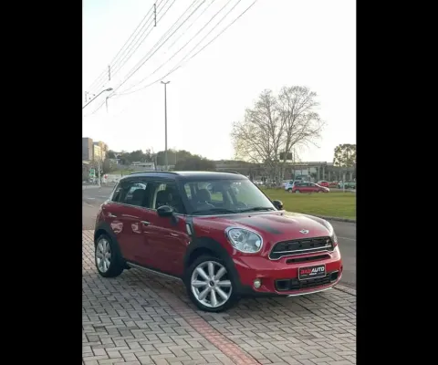 Mini Cooper Countryman S ALL4 1.6 Aut.  - Vermelha - 2015/2016