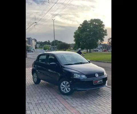 Volkswagen Gol Trendline 1.6 T.Flex 8V 5p - Preta - 2014/2015
