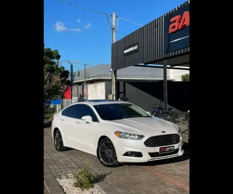 Ford Fusion Titanium 2.0 GTDI Eco. Awd Aut.  - Branca - 2016/2016