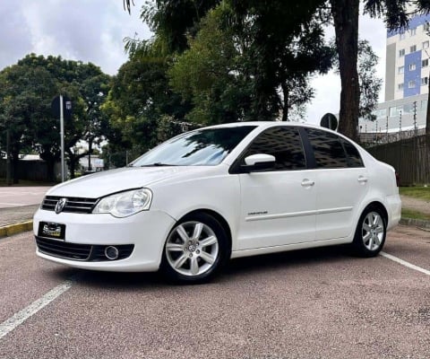 VOLKSWAGEN POLO SEDAN 1.6 COMFOR 2013