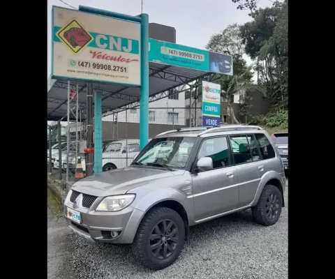 Mitsubishi Pajero TR4 2.0 4X4 16V 4P - Prata - 2011/2012