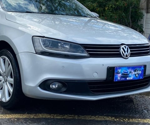 JETTA COMFORTLINE 2.0 AUTOMATICO