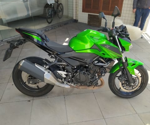 KAWASAKI Z400