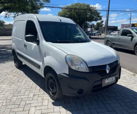 Renault kangoo express 1.6 - 2015/2016 - sem restrições no documento 