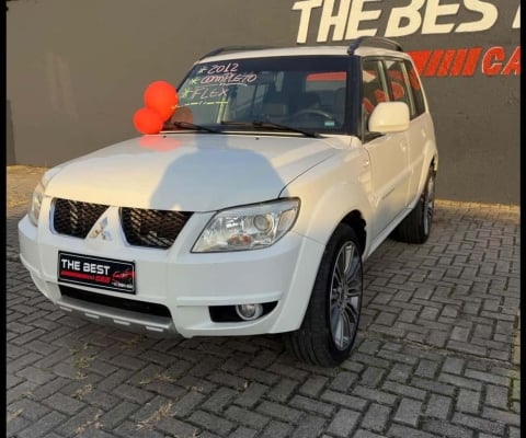 MITSUBISHI PAJERO TR4 2.0 4X2 16V 140CV FLEX 4P MANUAL 2012