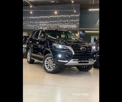 TOYOTA HILUX SWSRXA4FD 2023