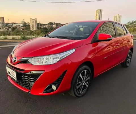 Toyota Yaris HB XS 15 AT 2019 - Vermelha - 2018/2019