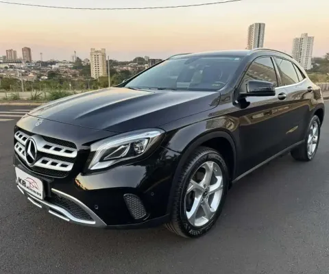 Mercedes-Benz Gla 200 M.BENZ /GLA200FF 2019 - Preta - 2019/2019