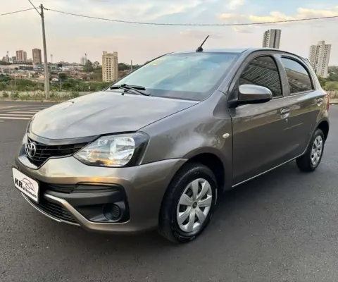 Toyota Etios HB X VSC MT 2020 - Cinza - 2019/2020