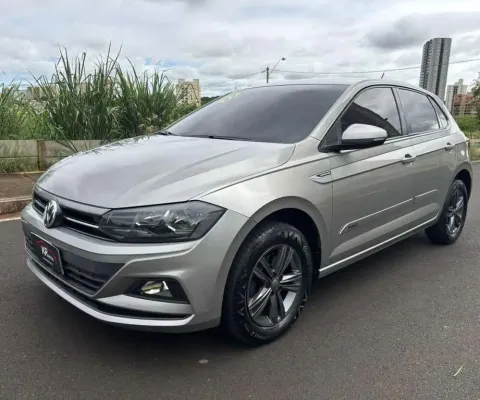 Volkswagen Polo 200 TSi 2018 - Prata - 2017/2018