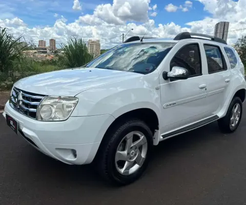 Renault Duster 20 Dynamique  4X2 AT 2013 - Branca - 2012/2013