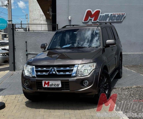 Mitsubishi Pajero HPE Full 3.2 4x4 T.I.Dies. 5p Aut