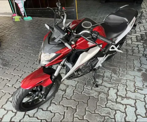 Honda Cb 300 TWISTER