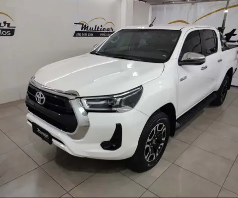 Toyota HILUX 2.8 D-4D TURBO DIESEL CD SRV 4X4 AUTOMÁTICO