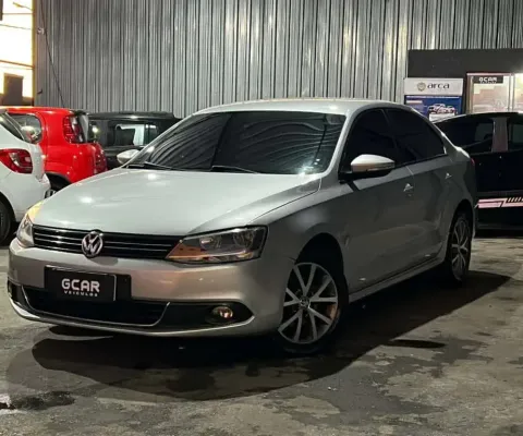 Volkswagen Jetta 2012 2.0 comfortline 120cv flex 4p tiptronic