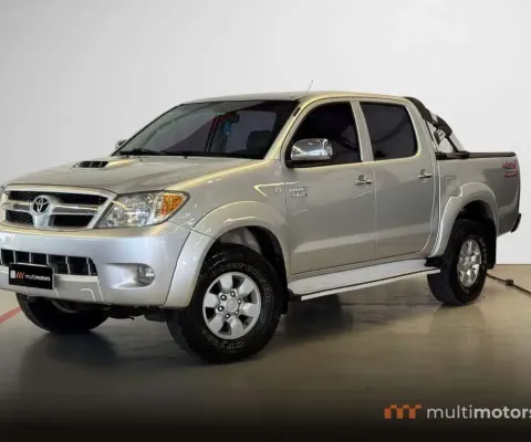 Toyota Hilux CD SRV D4-D 4x4 3.0 TDI Diesel Aut  - Prata - 2008/2008