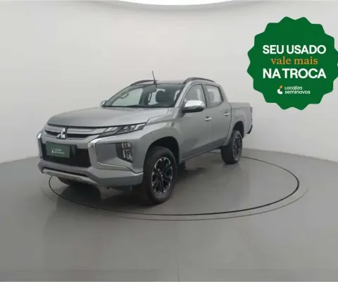 Mitsubishi L200 triton 2023 2.4 16v turbo diesel sport hpe-s cd 4p 4x4 automático