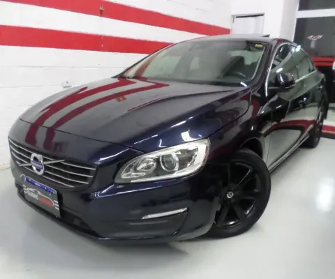 Volvo S60 2017 T4 Momentum 2.0 c/ Teto solar