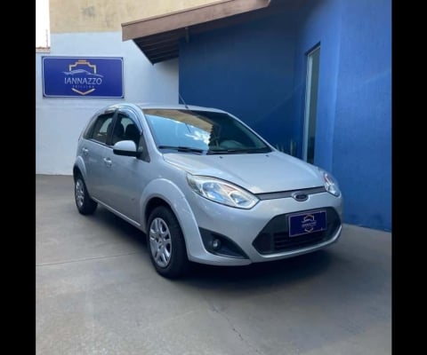 FORD FIESTA 1.6 ROCAM SE 8V FLEX 4P MANUAL