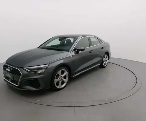 Audi A3 2024 2.0 40 tfsi mhev sedan s line s-tronic