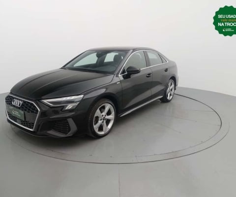 Audi A3 2023 2.0 40 tfsi mhev sedan s line s-tronic