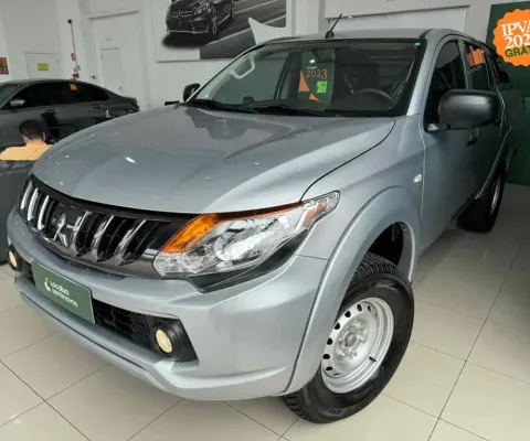 Mitsubishi L200 triton 2023 2.4 16v turbo diesel gls cd 4x4 automático