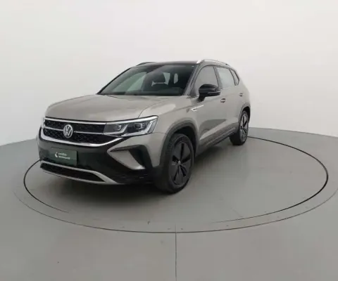 Volkswagen Taos 2022 1.4 250 tsi total flex highline automático