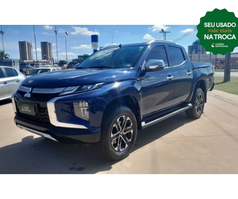 Mitsubishi L200 triton 2025 2.4 16v turbo diesel sport hpe-s terra cd 4p 4x4 automático