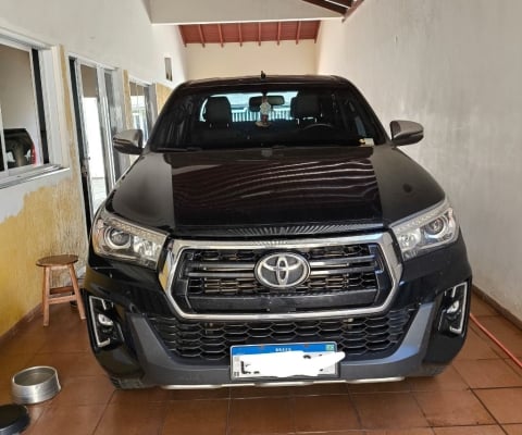 Hilux 2020 SRX edição 50 anos 