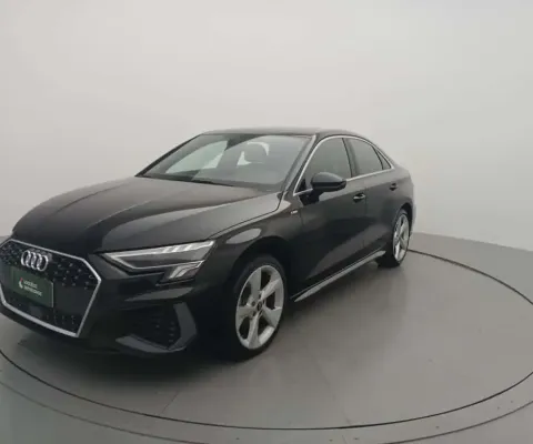 Audi A3 2024 2.0 40 tfsi mhev sedan s line s-tronic