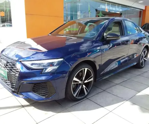 Audi A3 2024 2.0 40 tfsi mhev sedan s line s-tronic