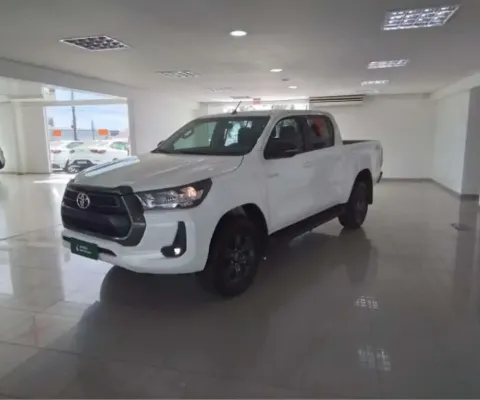 Toyota Hilux 2024 2.8 d-4d turbo diesel cd sr 4x4 automático