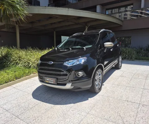 Ford Ecosport Freestyle 1.6 manual - Baixo km.