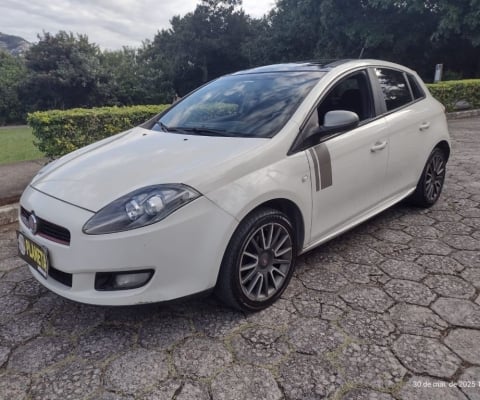 FIAT BRAVO  SPORTING 2014 IMPECÁVEL