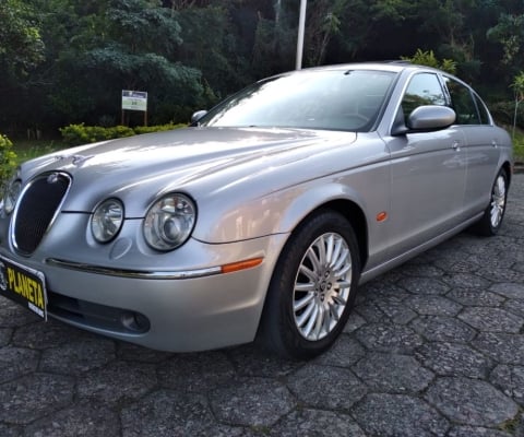 Jaguar S-TYPE  R