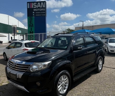 Toyota Hilux Sw4 Srv 2014