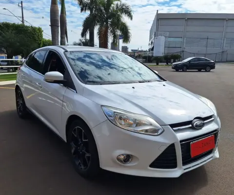 Ford Focus Titanium  Impecável