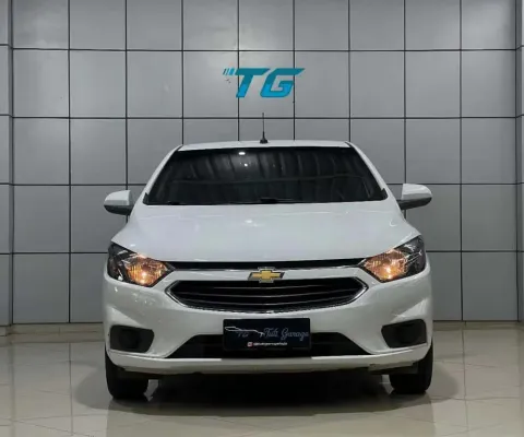 Chevrolet Onix 1.4 MPFI LT 8V FLEX 4P MANUAL - Branca - 2019/2019