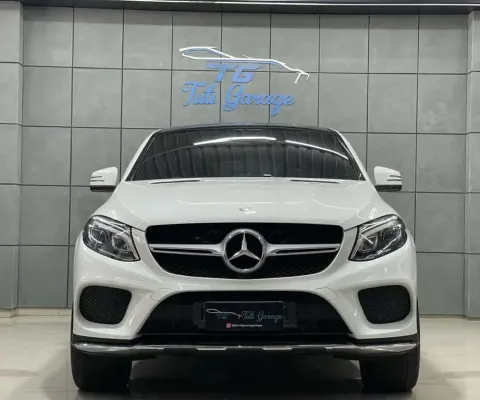 Mercedes-Benz GLE-400 3.0 V6 GASOLINA NIGHT COUPÉ 4MATIC 9G-TRONIC - Branca - 2017/2017