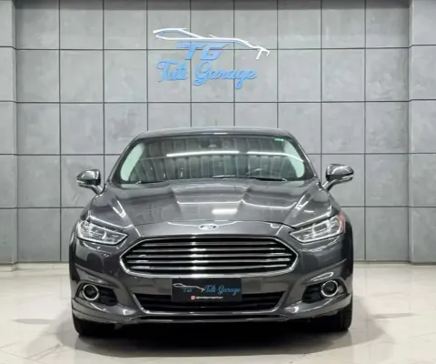 Ford Fusion Titanium 2.0 GTDI Eco. Fwd Aut.  - Cinza - 2015/2016