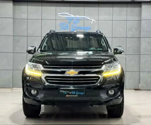 Chevrolet S-10 Pick-up LTZ 2.5 Flex 4x2 CD - Preta - 2016/2017