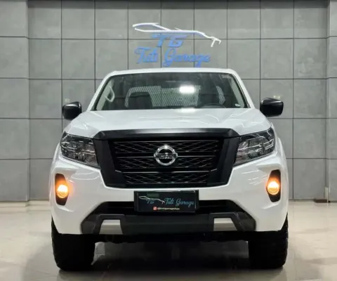 Nissan Frontier S CD 4x4 2.3 TB Diesel Mec - Branca - 2022/2023