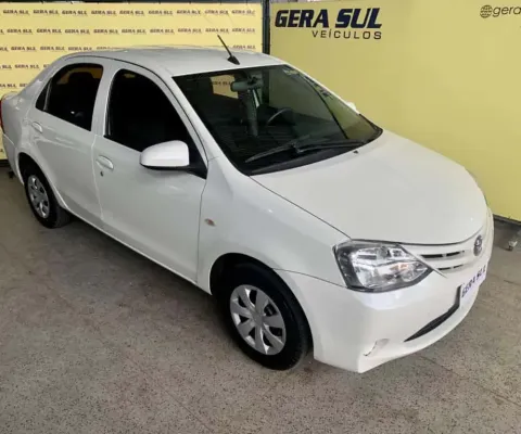 ETIOS SEDAN X 1.5 16V FLEX 16/17 BRANCO ÚNICO DONO