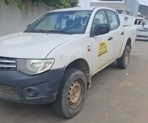 L200 TRITON 3.2 D MITSUBISHI - Murici - AL