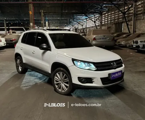 VW TIGUAN 2.0 TSI SAO PAULO-SP Ano/Mod: 2012/2013 Chassi: W**************3