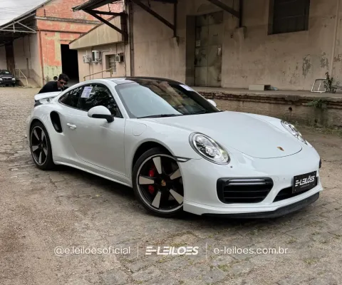 I PORSCHE 2018 JUNDIAI-SP Ano / Mod. 2017/2018 Cor Branca..