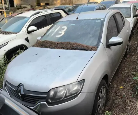 RENAULT LOGAN EXPR 10 SAO JOSE DOS CAMPOS-SP Ano/Mod: 2017/2018 Cor: Prata