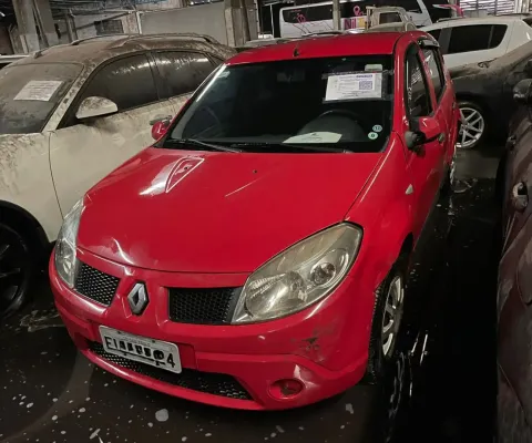 RENAULT SANDERO EXP1016V 2011 SAO PAULO-SP Ano/Mod: 2010/2011 Cor: Vermelho